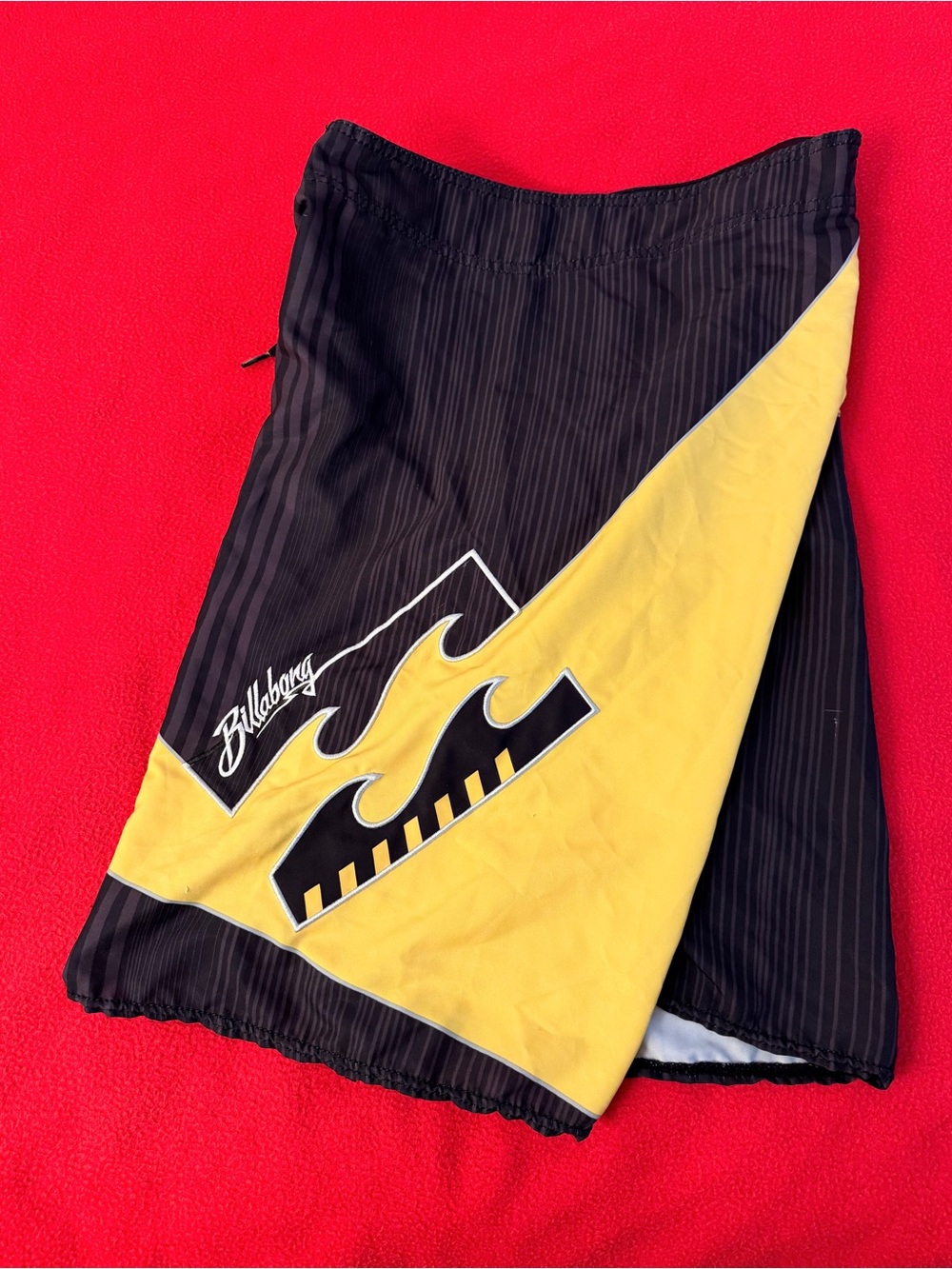 Vintage Billabong Andy Irons Colorblock Board Shorts Men's Size 34 Black Yellow